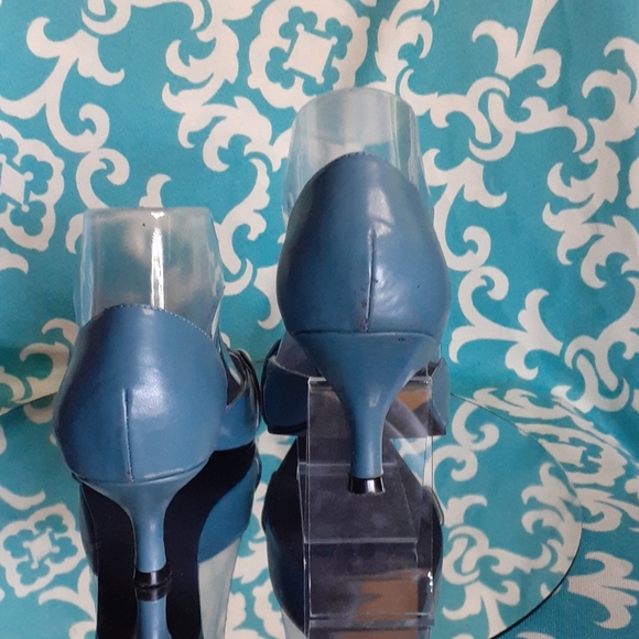 RAMPAGE RAMORE - Blue Pointed Toe Heel  Size 7 - Picture 5 of 12